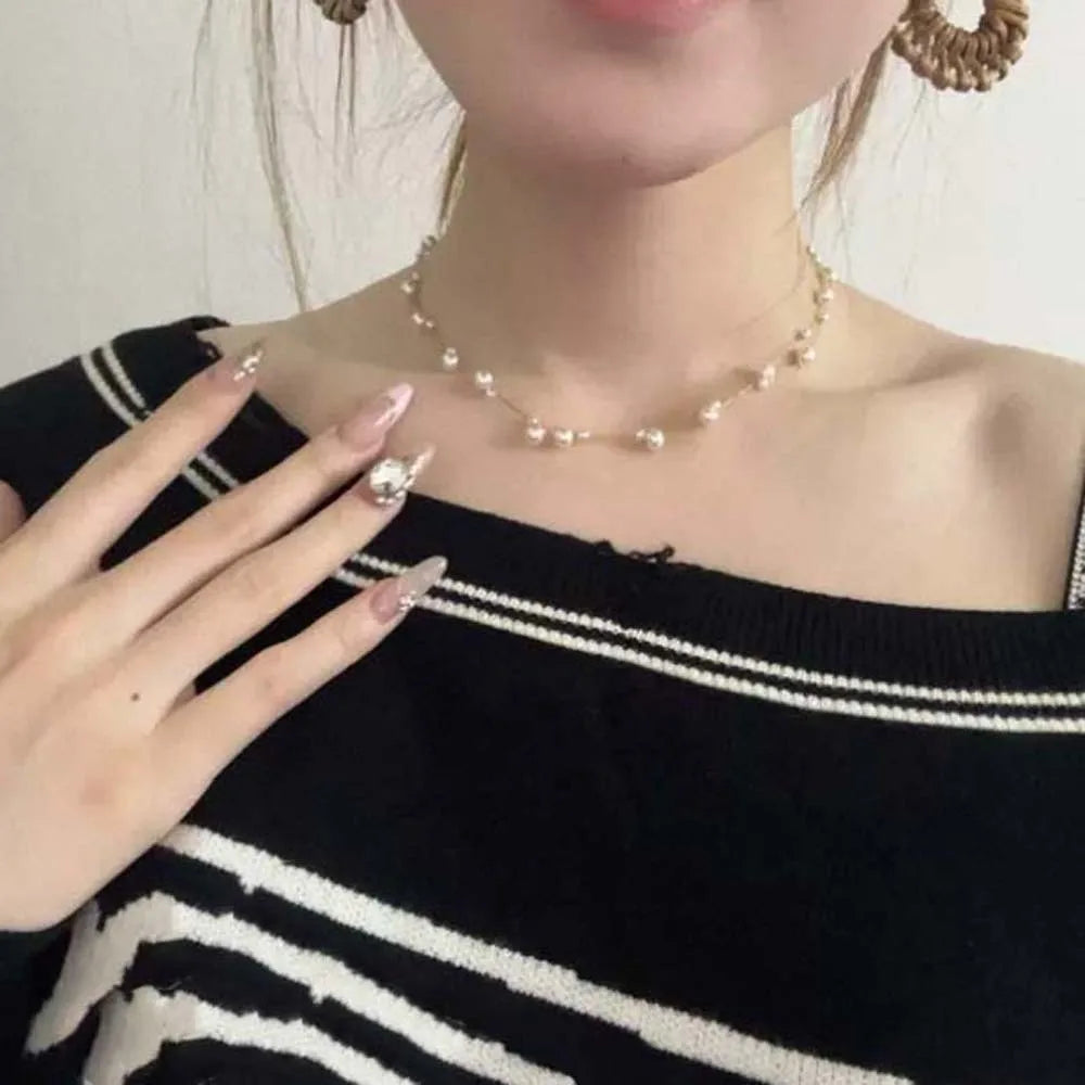 Brilliant Luxury Stacked Pearls Necklace Exquisite Versatile Collarbone Chain Golden Jewelry Beaded Choker Necklace Girls